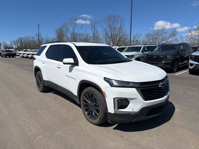 Used 2023 Chevrolet Traverse RS image 4