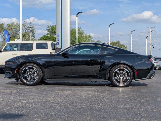 Certified 2025 Ford Mustang Premium RWD image 6
