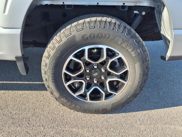 Certified 2022 Ford F150 XLT w/ Equipment Group 302A High image 23