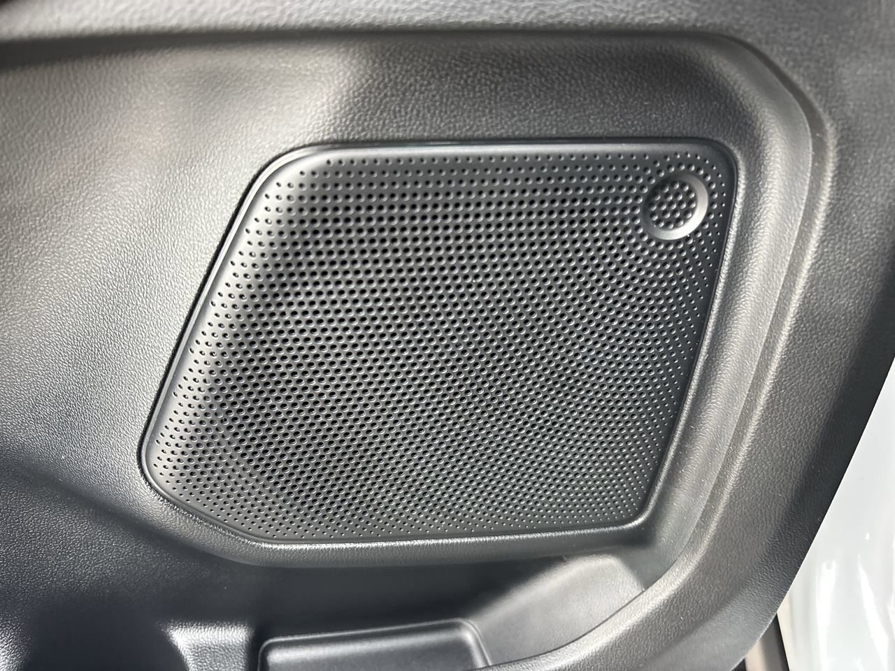 Certified 2025 Ford Escape ST-Line w/ Tech Pack #1 image 19