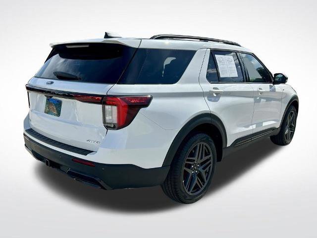 Certified 2025 Ford Explorer ST-Line w/ ST-Line Street Pack AWD/4WD image 3