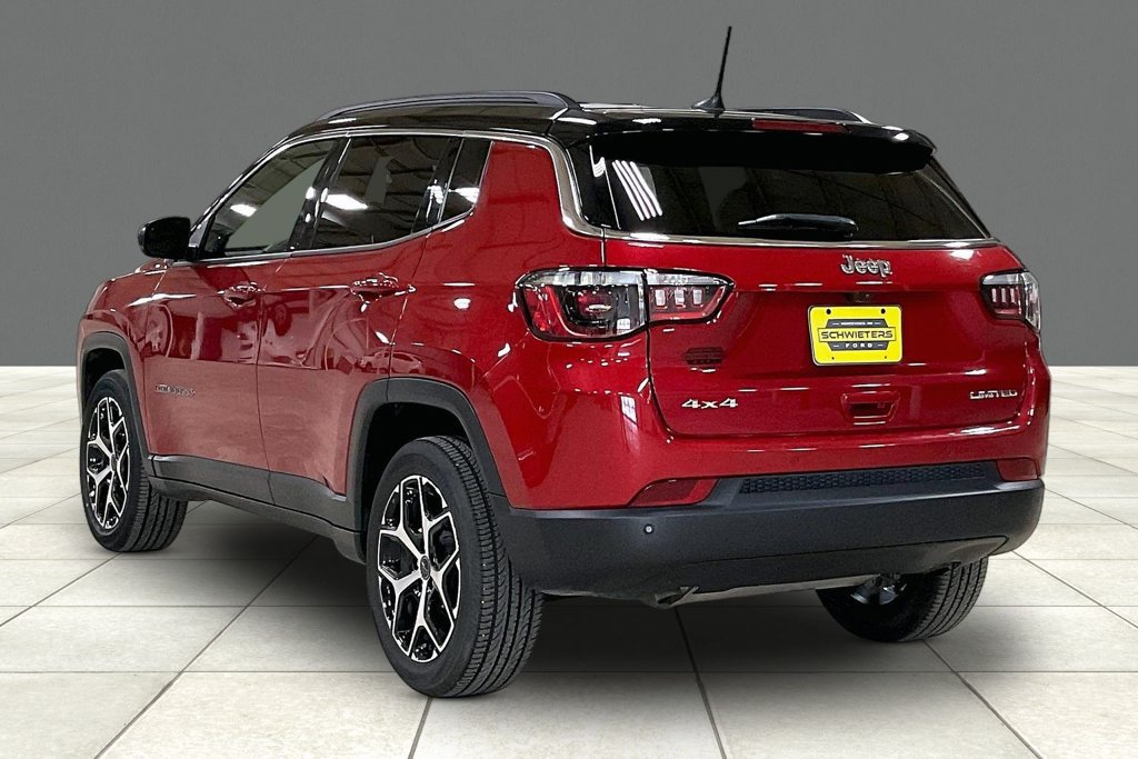 Used 2025 Jeep Compass Limited AWD/4WD image 11