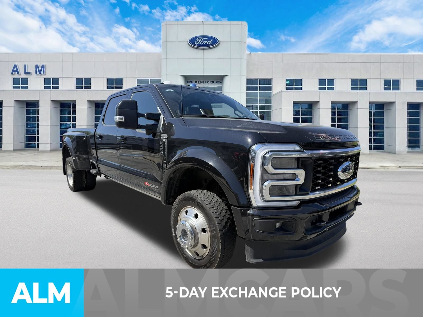 Certified 2025 Ford F450 Platinum w/ FX4 Off-Road Package AWD/4WD image 3