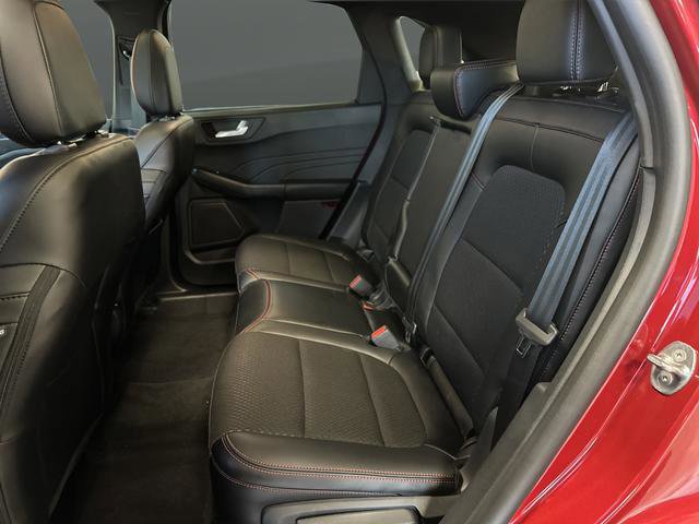 Certified 2025 Ford Escape ST-Line Elite image 33