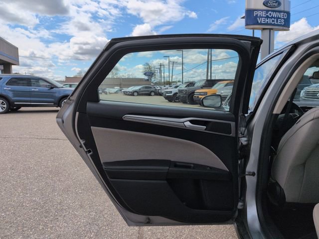 Certified 2020 Ford Fusion S FWD image 23