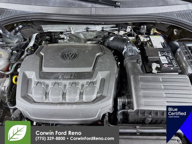 Used 2024 Volkswagen Tiguan SE R-Line AWD/4WD image 32