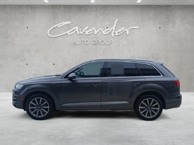 Used 2018 Audi Q7 2.0T Premium Plus w/ Premium Plus Package AWD/4WD image 14