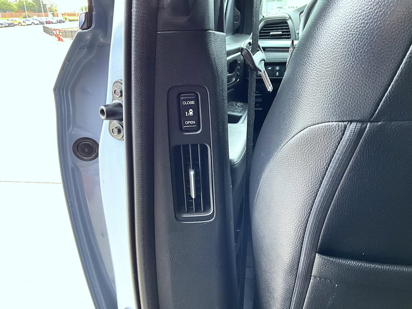 Used 2024 Honda Odyssey Sport image 22