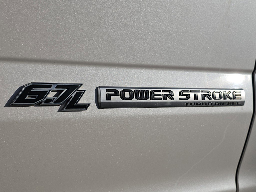 Certified 2017 Ford F350 Lariat w/ Lariat Ultimate Package image 20