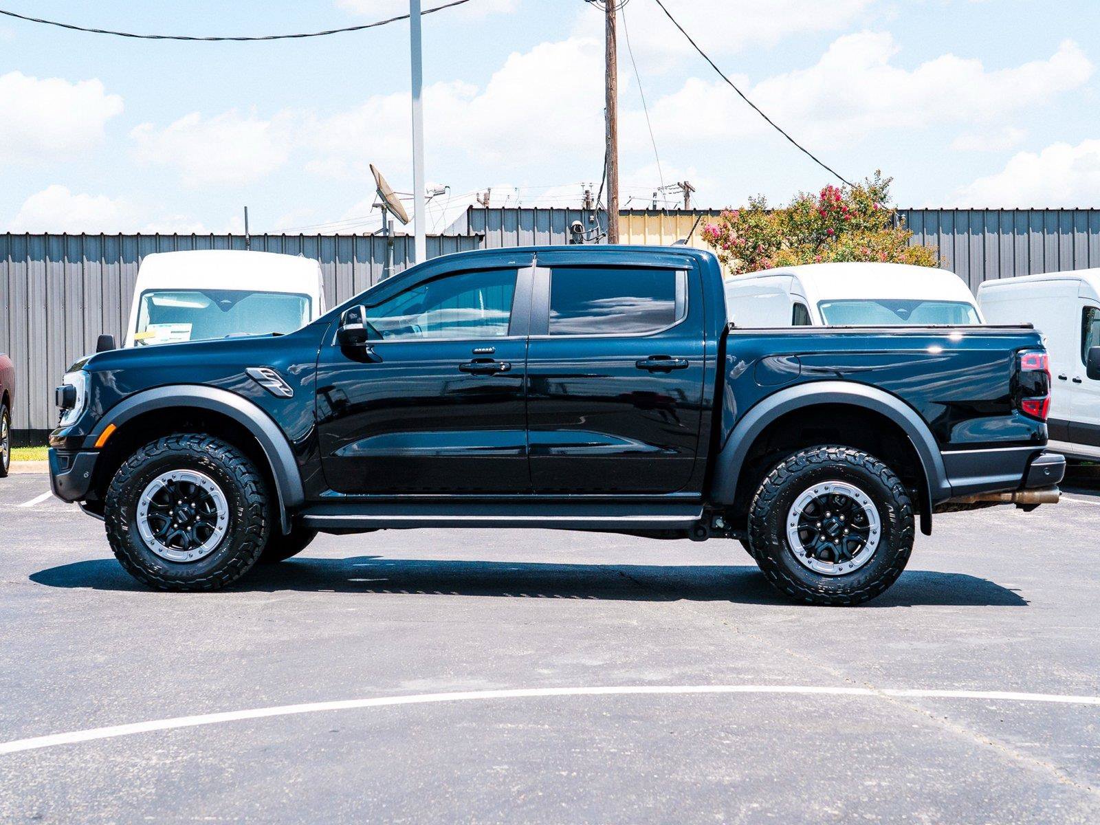 Certified 2024 Ford Ranger Raptor AWD/4WD image 6