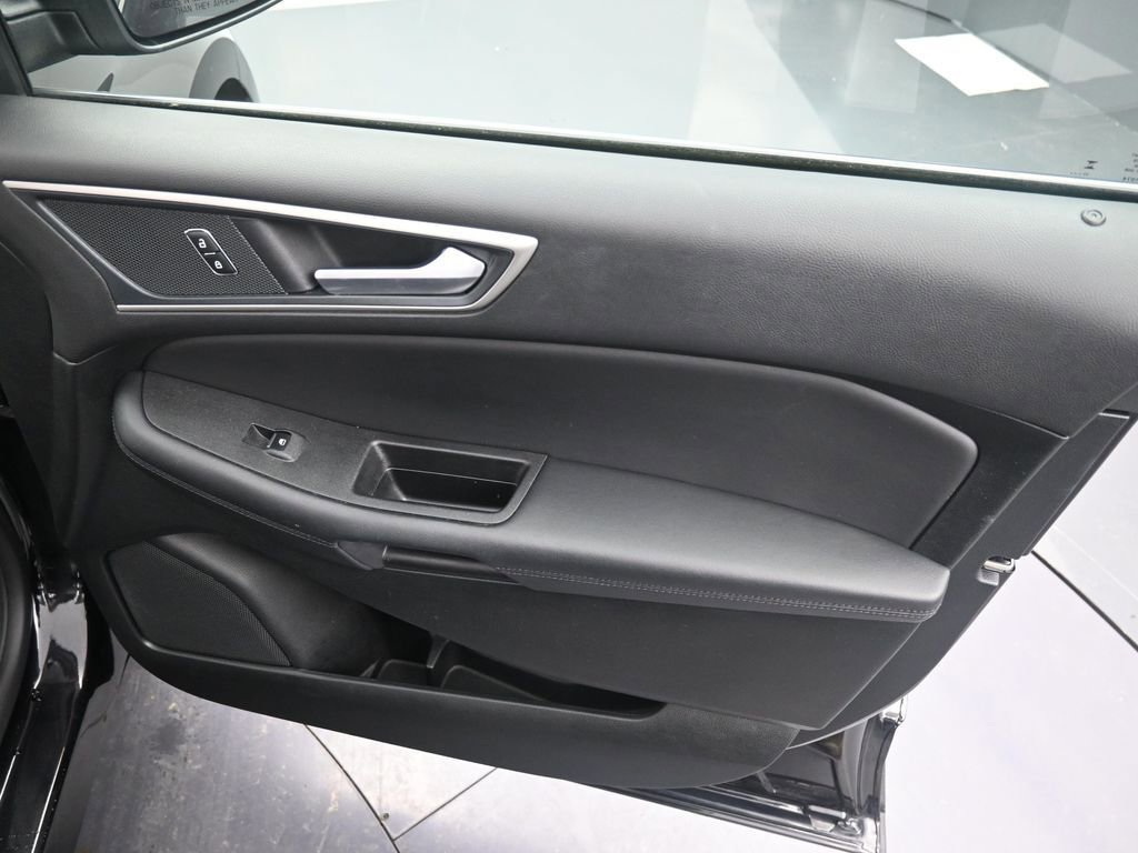 Certified 2024 Ford Edge SEL w/ Convenience Package image 31