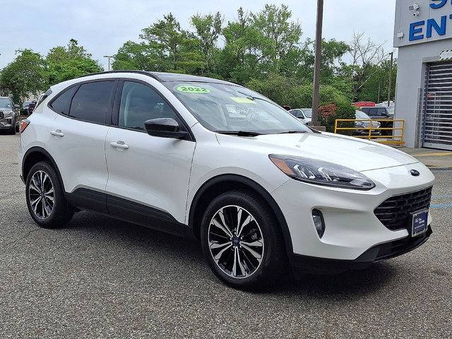 Certified 2022 Ford Escape SEL w/ SEL Stealth AWD Package image 25