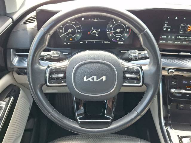 Used 2022 Kia Carnival SX Prestige FWD image 22