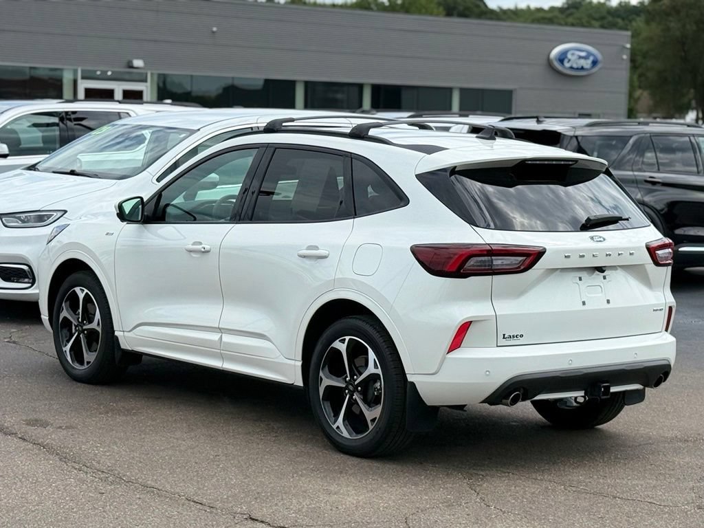 Certified 2023 Ford Escape ST-Line Select w/ Tech Pack #2 AWD/4WD image 35