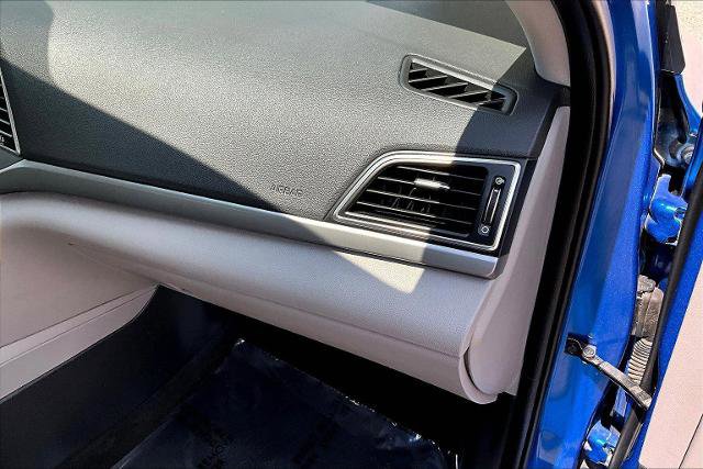 Used 2017 Hyundai Elantra SE image 26