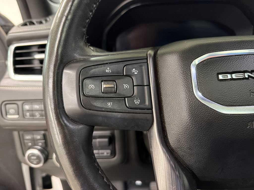 Used 2023 GMC Yukon Denali Ultimate AWD/4WD image 21