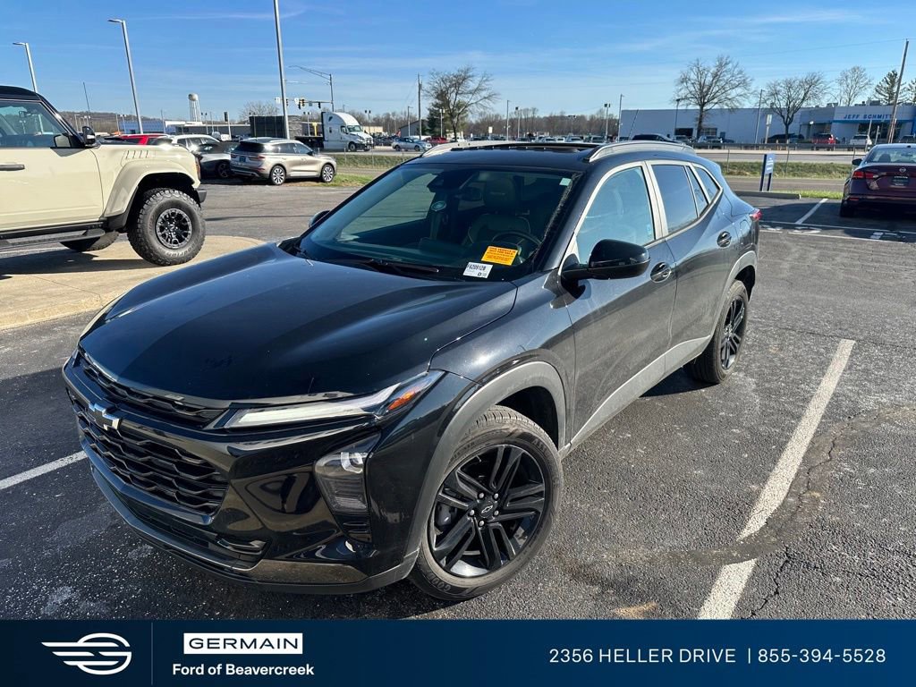 Used 2024 Chevrolet Trax ACTIV w/ Sunroof Package