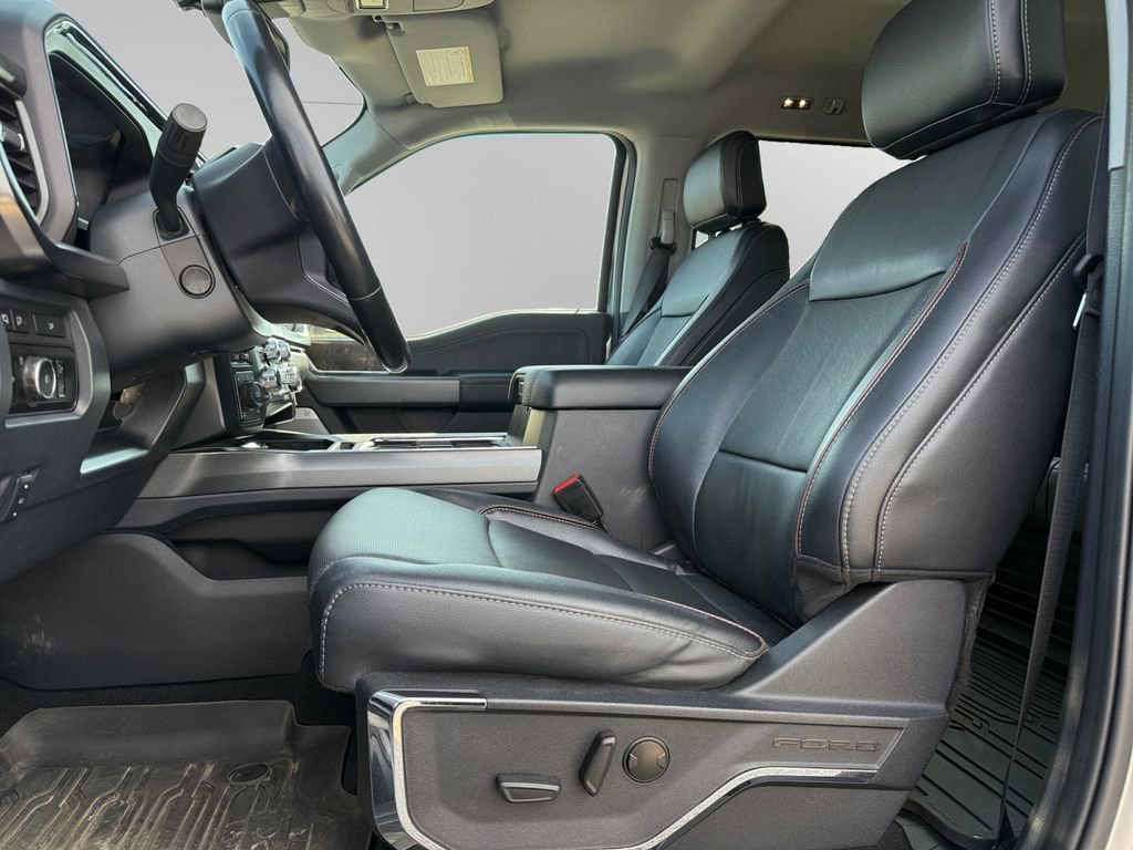 Certified 2023 Ford F350 Lariat w/ Chrome Package image 9