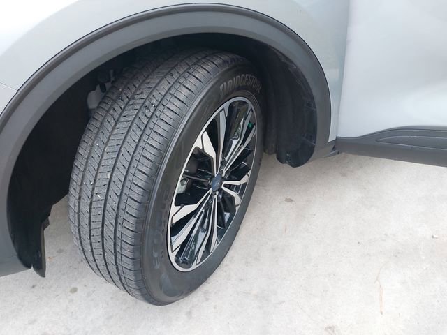 Certified 2022 Ford Escape SE w/ SE Sport Appearance Package FWD image 30