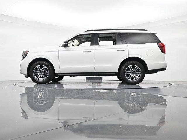 Certified 2025 Ford Expedition Active AWD/4WD image 42