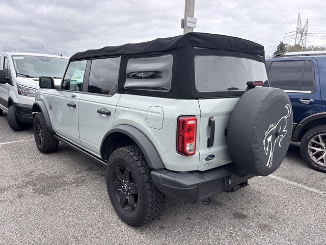 Certified 2021 Ford Bronco Black Diamond image 4