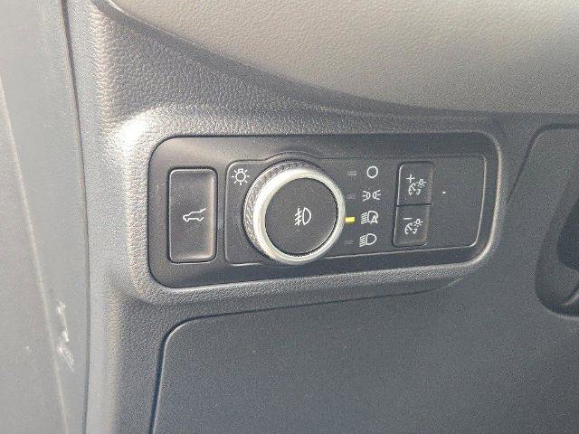 Certified 2025 Ford Explorer Active w/ Active Comfort Package AWD/4WD image 25