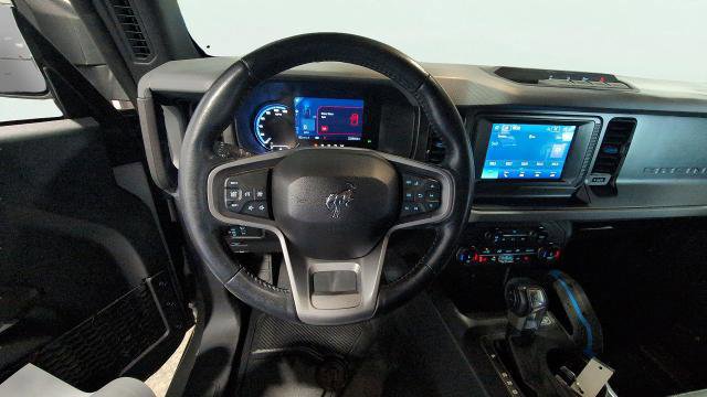 Certified 2022 Ford Bronco Black Diamond image 14