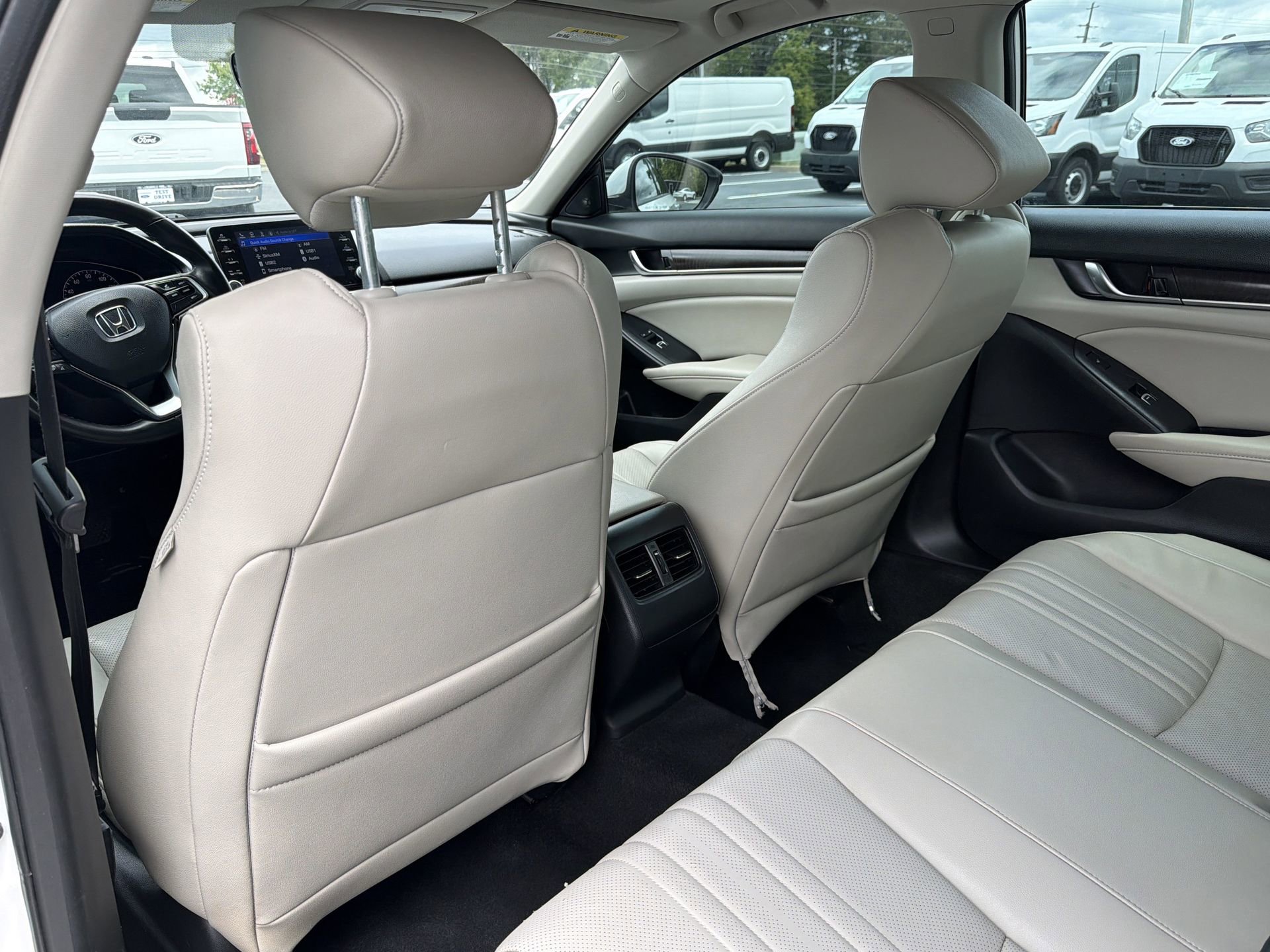 Used 2020 Honda Accord Touring image 23