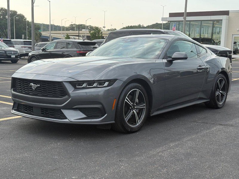Certified 2024 Ford Mustang Coupe RWD image 12