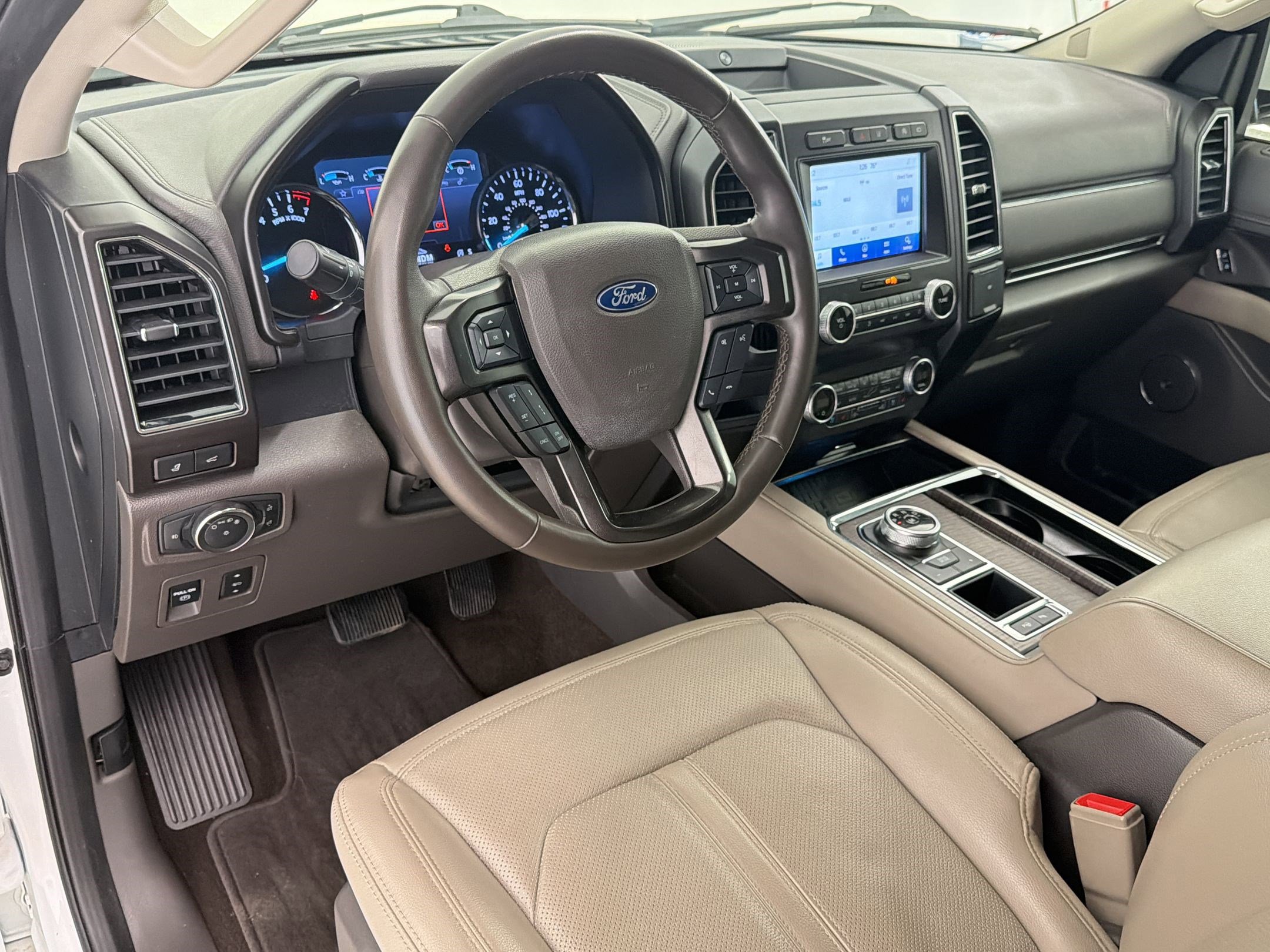 Certified 2021 Ford Expedition Max Limited image 4