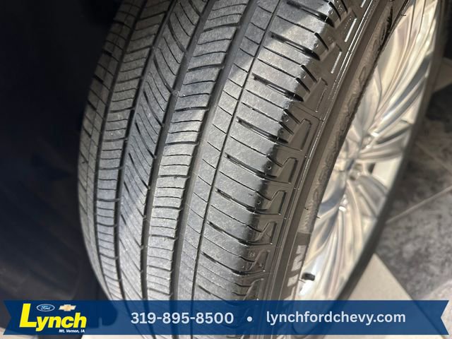 Certified 2025 Ford Explorer Platinum w/ LUX Leather Package AWD/4WD image 36