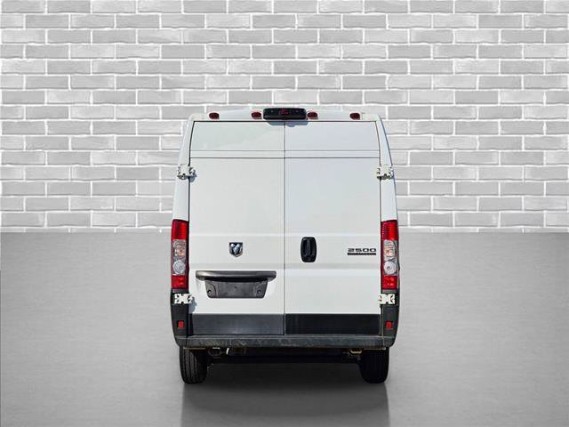 Used 2025 RAM ProMaster 2500 FWD image 6