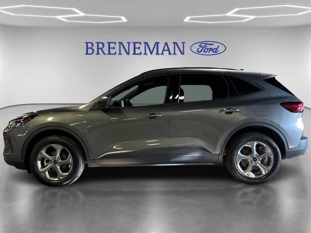 Certified 2025 Ford Escape ST-Line image 2