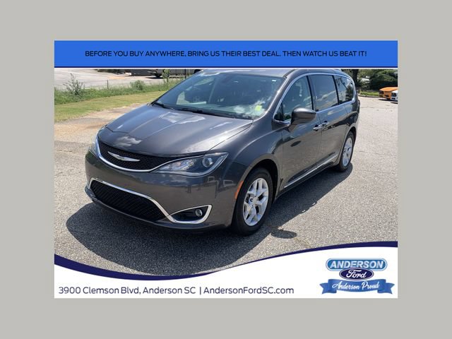 Used 2018 Chrysler Pacifica Touring-L Plus w/ Tire & Wheel Group