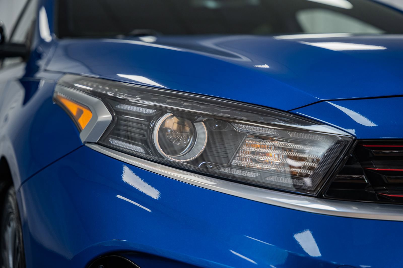 Used 2023 Kia Forte GT-Line w/ GT-Line Premium Package image 14