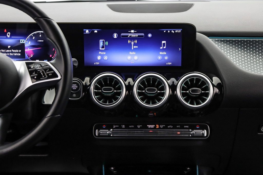 Used 2025 Mercedes-Benz GLA 250 image 15