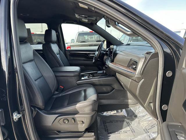 Used 2025 Chevrolet Tahoe Z71 image 19