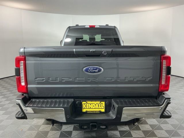 Certified 2025 Ford F350 Lariat w/ FX4 Off-Road Package AWD/4WD image 5