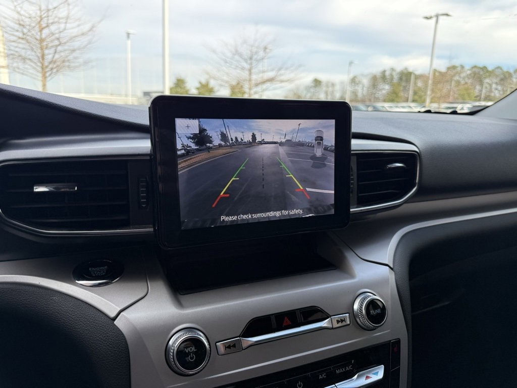 Certified 2023 Ford Explorer XLT w/ Equipment Group 202A image 17