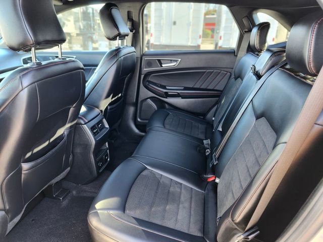 Certified 2022 Ford Edge ST-Line w/ Cargo Accessory Package image 16