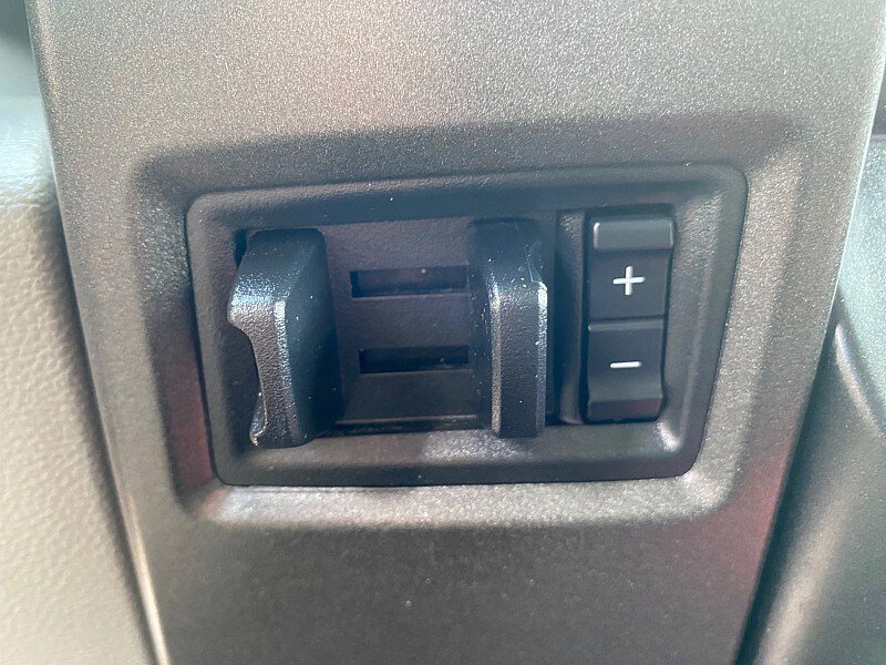 Certified 2022 Ford F550 4x4 Regular Cab Super Duty image 41