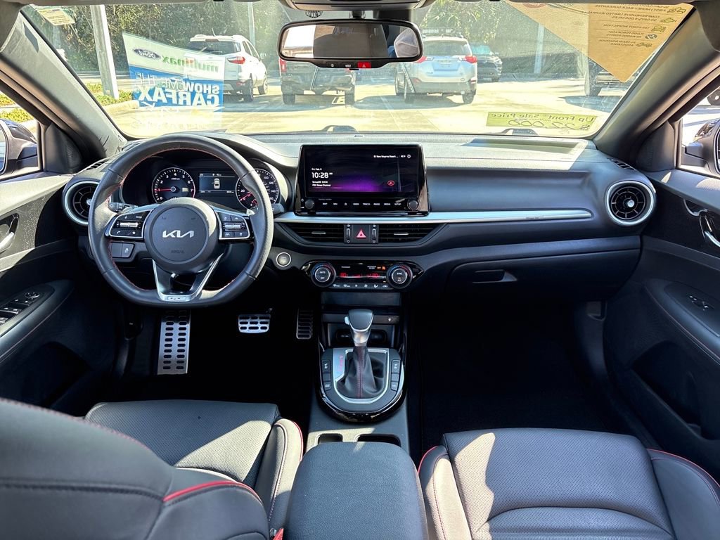 Used 2024 Kia Forte GT w/ GT2 Package image 11