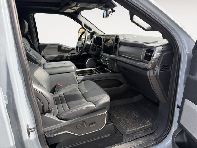 Certified 2025 Ford F450 Platinum w/ FX4 Off-Road Package AWD/4WD image 15