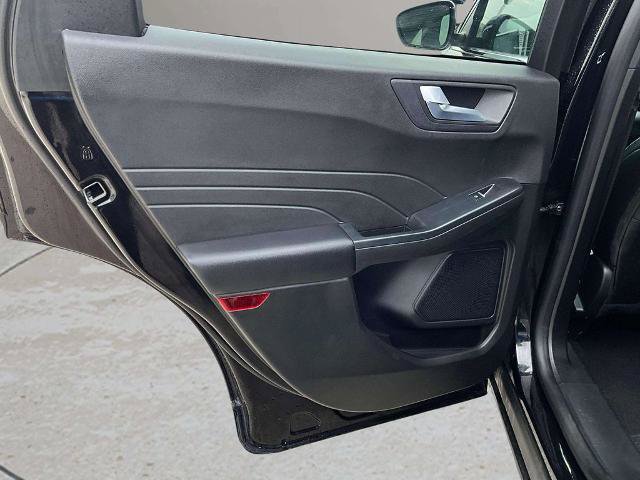 Certified 2024 Ford Escape Platinum AWD/4WD image 19