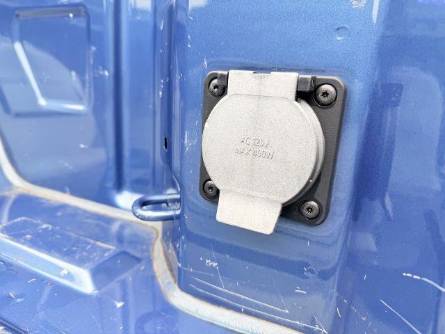 Used 2024 GMC Sierra 1500 SLT image 18