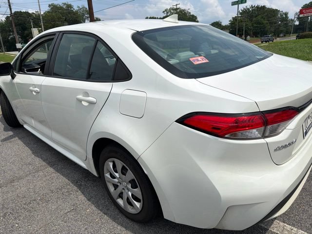 Used 2020 Toyota Corolla LE FWD image 10