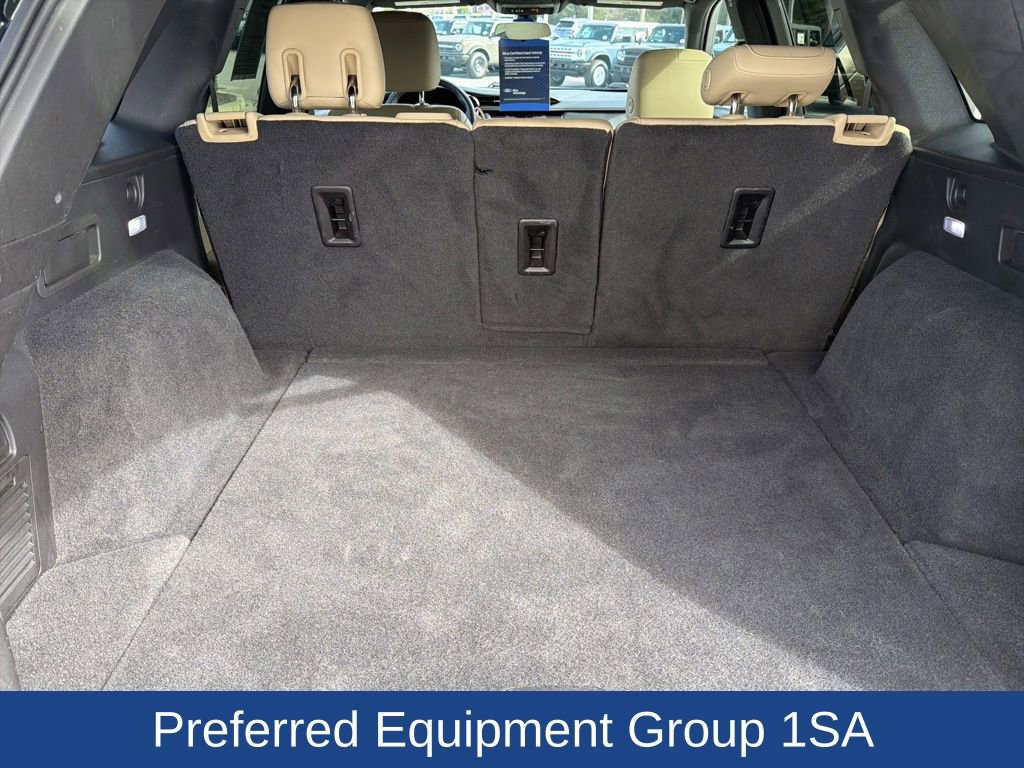 Used 2017 Cadillac XT5 FWD image 11