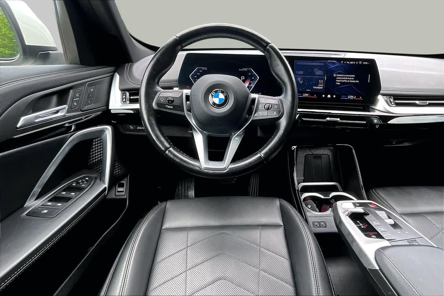 Used 2025 BMW X1 xDrive28i AWD/4WD image 6