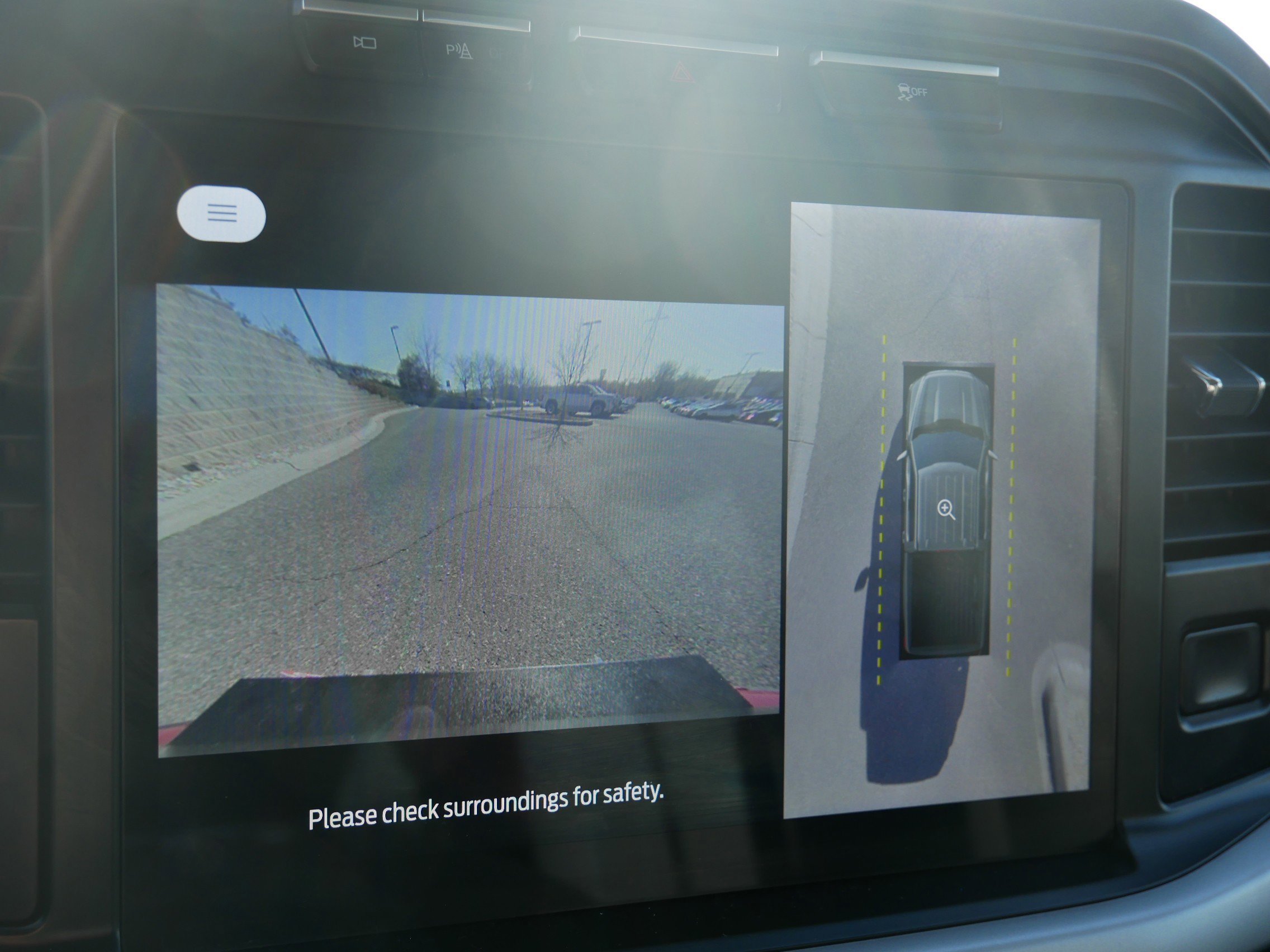 Certified 2023 Ford F150 Lightning XLT w/ Max Trailer Tow Package image 25