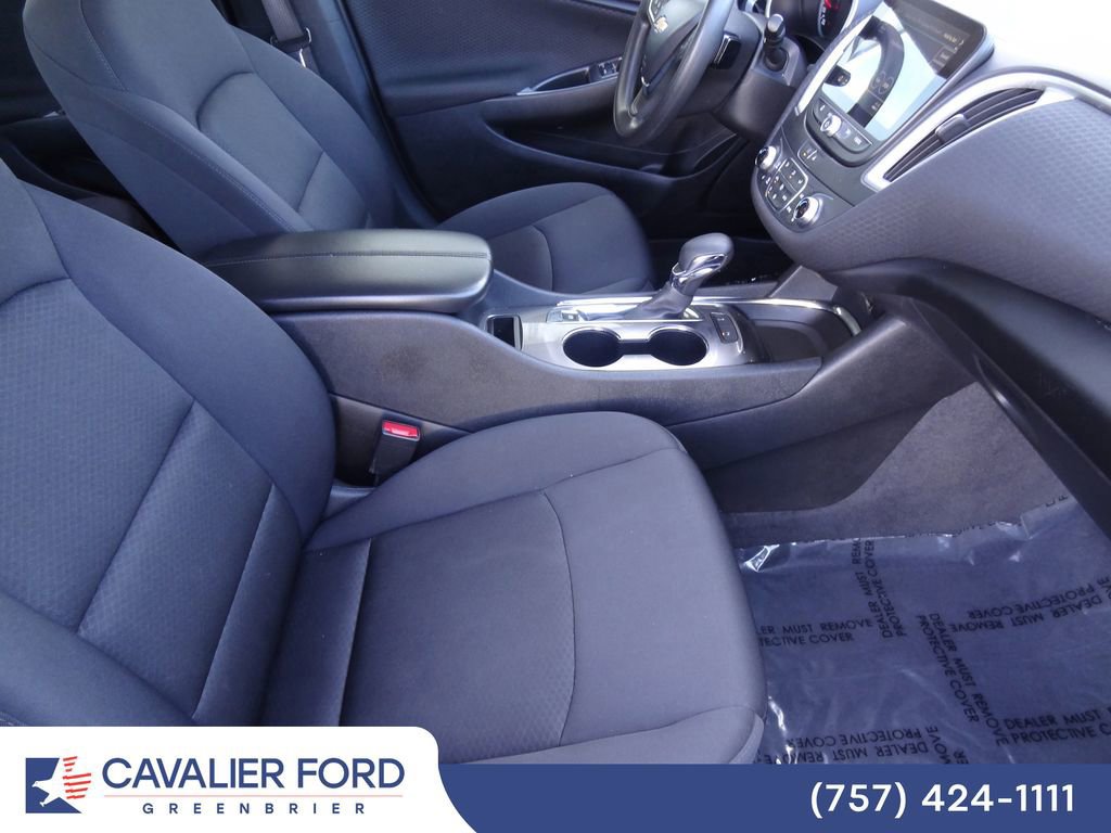 Used 2024 Chevrolet Malibu LT FWD image 12